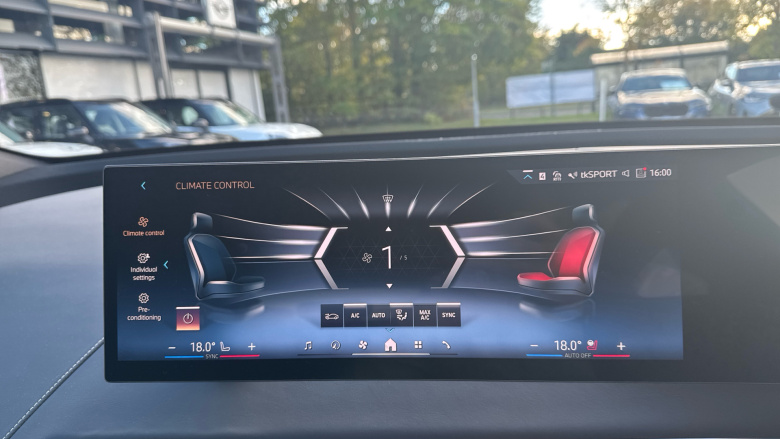 BMW iX 300kW xDrive45 M Sport 101kWh 5dr Auto [Pro Pack] Electric Estate